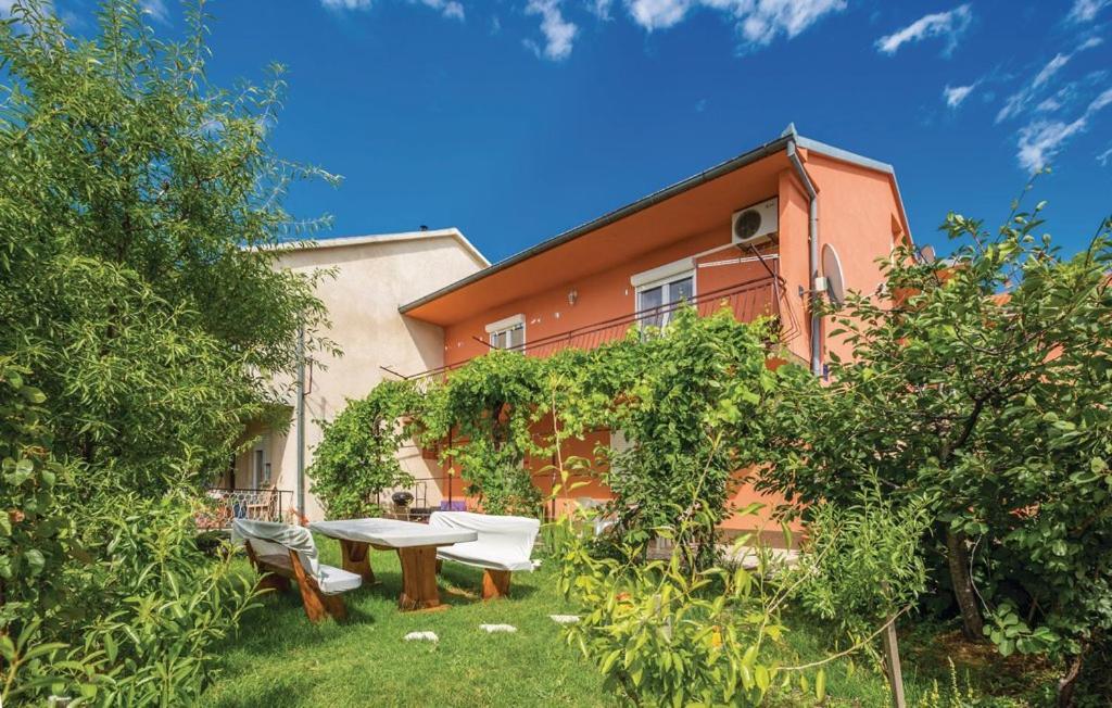 סנג' Apartment Blaza מראה חיצוני תמונה